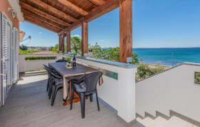 Awesome Apartment In Privlaka With House Sea View